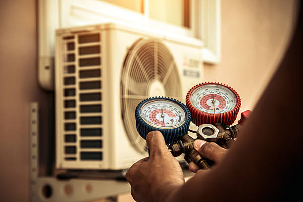 Professional Ductwork Repair technician working in Hebron, MD